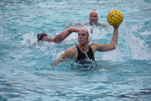 Lucy Davis shoots the ball for the Tigers