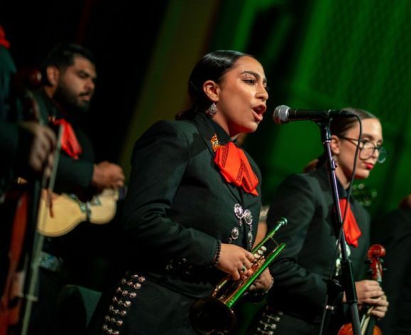 Mariachi performers